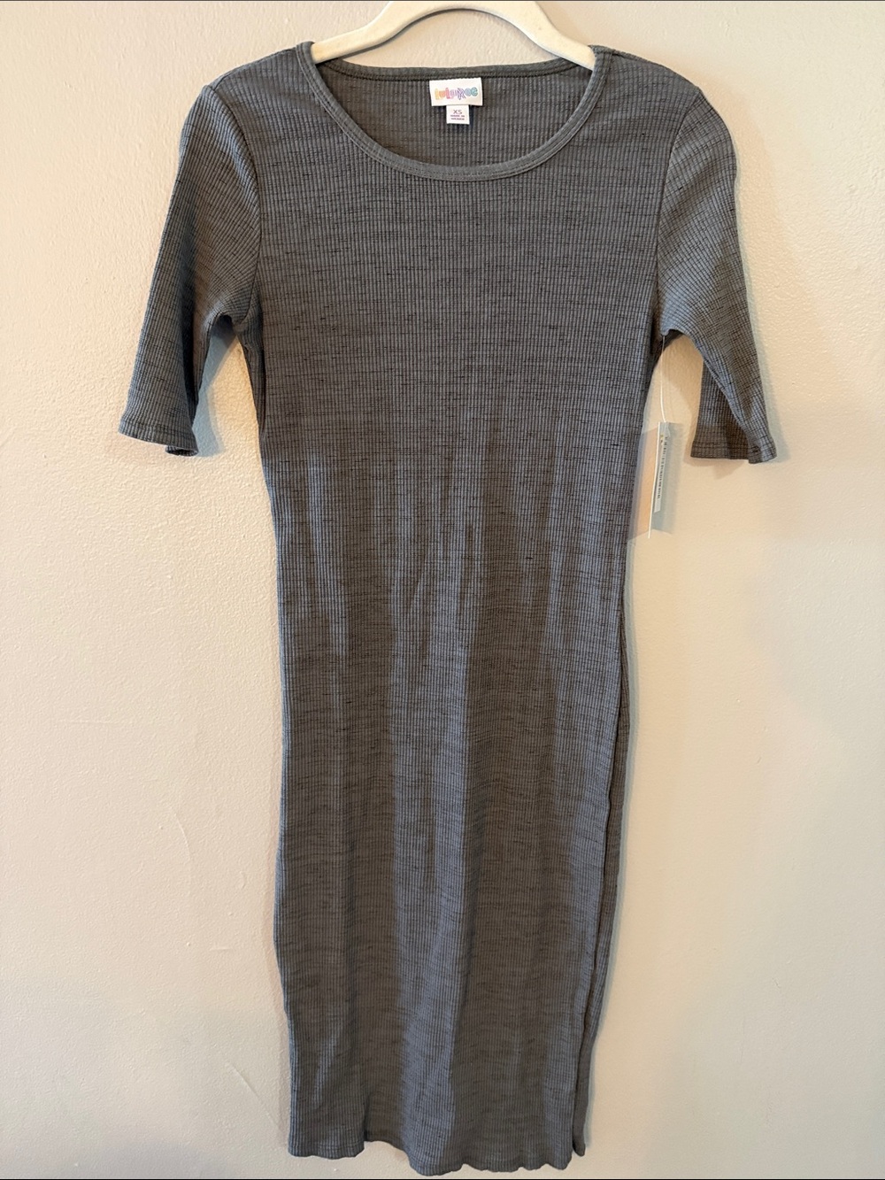 LuLaRoe Gray Ribbed Mid-Length Dress